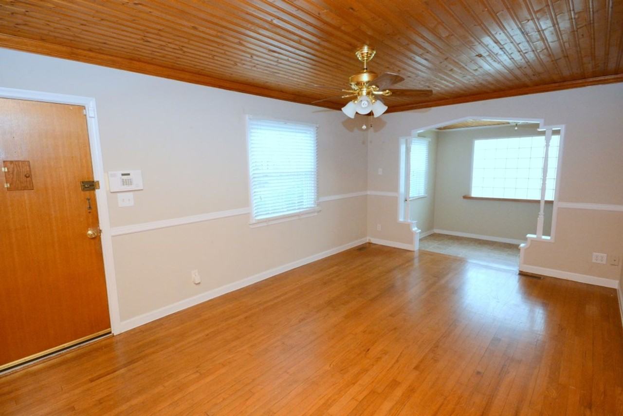 535 Fishermans Rd - Photo 6 of 50