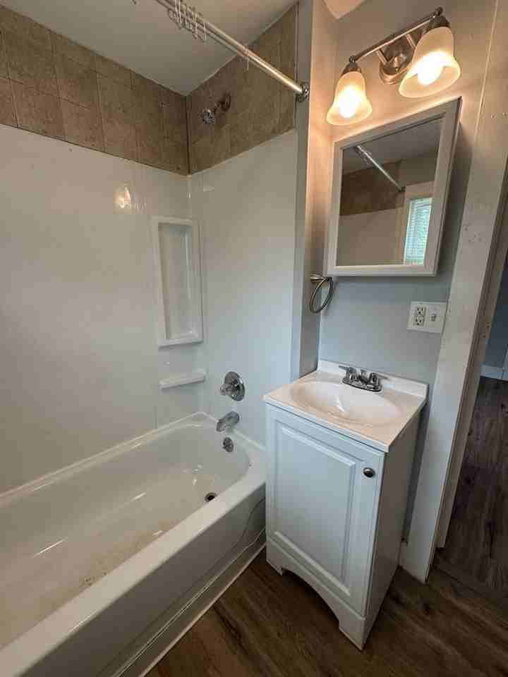 67 Hargrave Rd - Photo 6 of 12