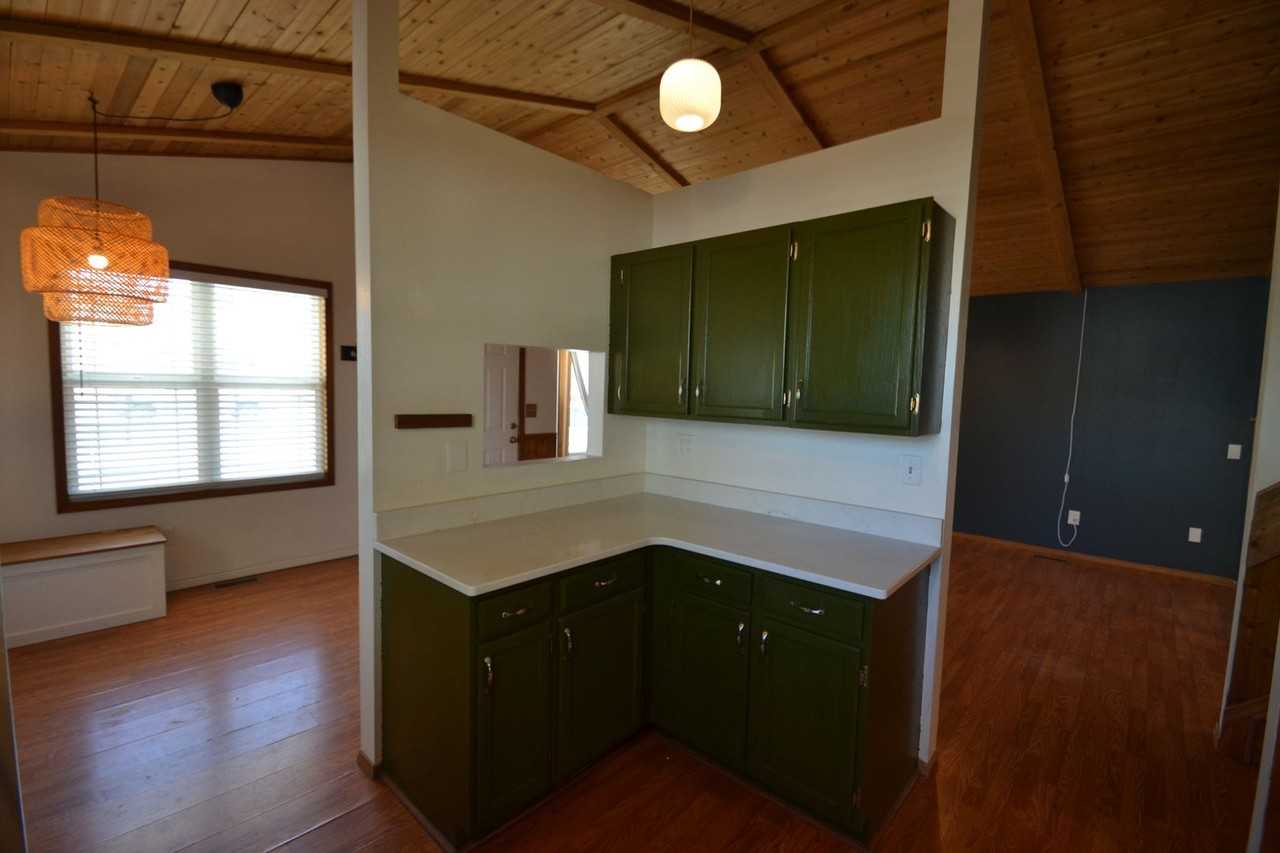 4675 Jet Wing Cir W - Photo 6 of 19