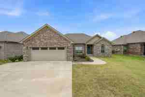 featured image of 5504 Rope Trl