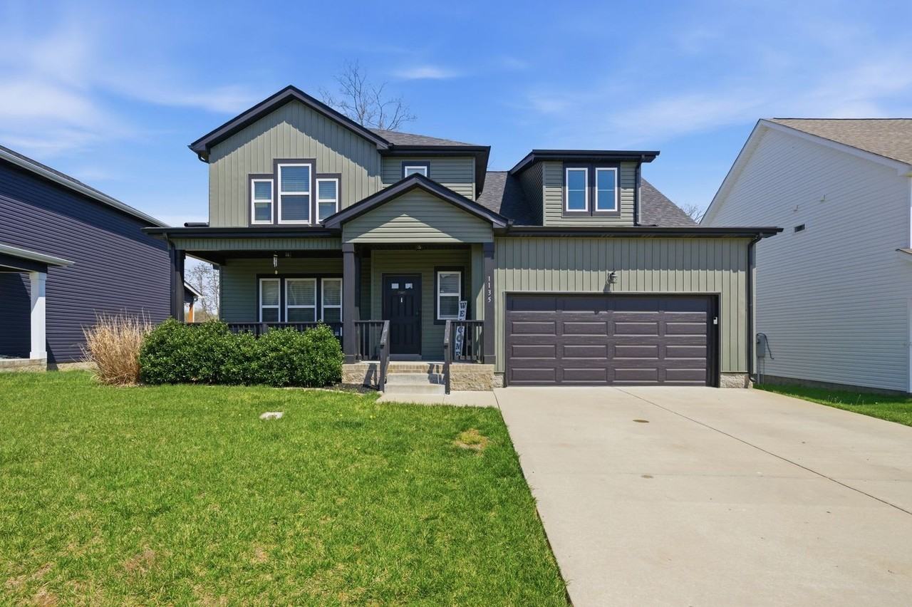 1135 Charles Thomas Dr - Photo 2 of 29