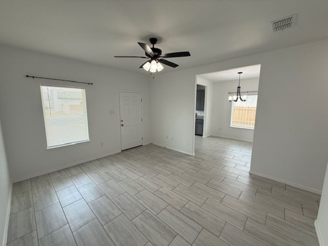 5819 Colegio Ln - Photo 2 of 16