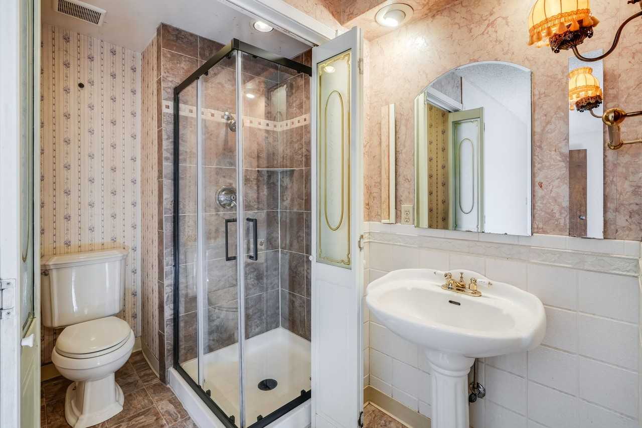 12854 Se 24th Ave - Photo 7 of 12