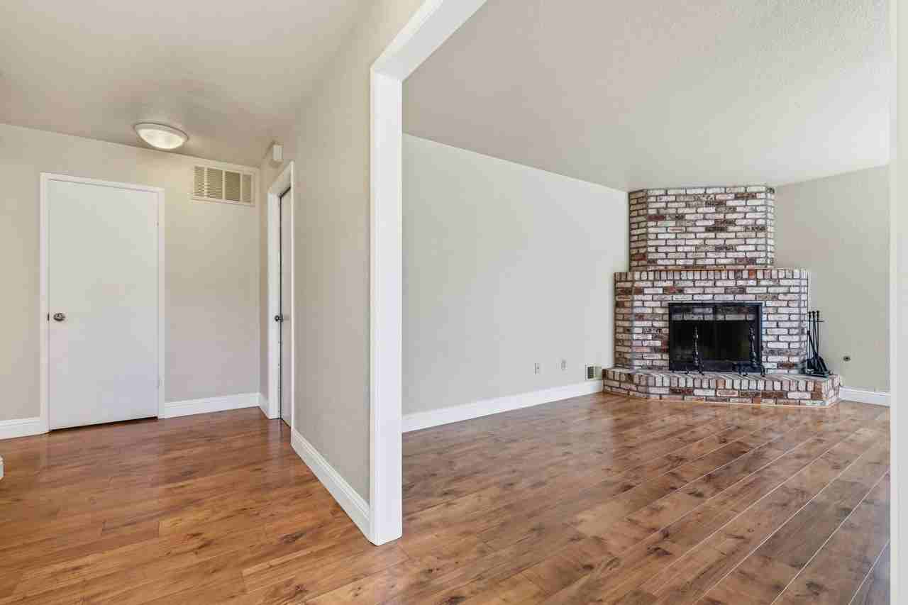 613 Cedar Dr - Photo 3 of 16