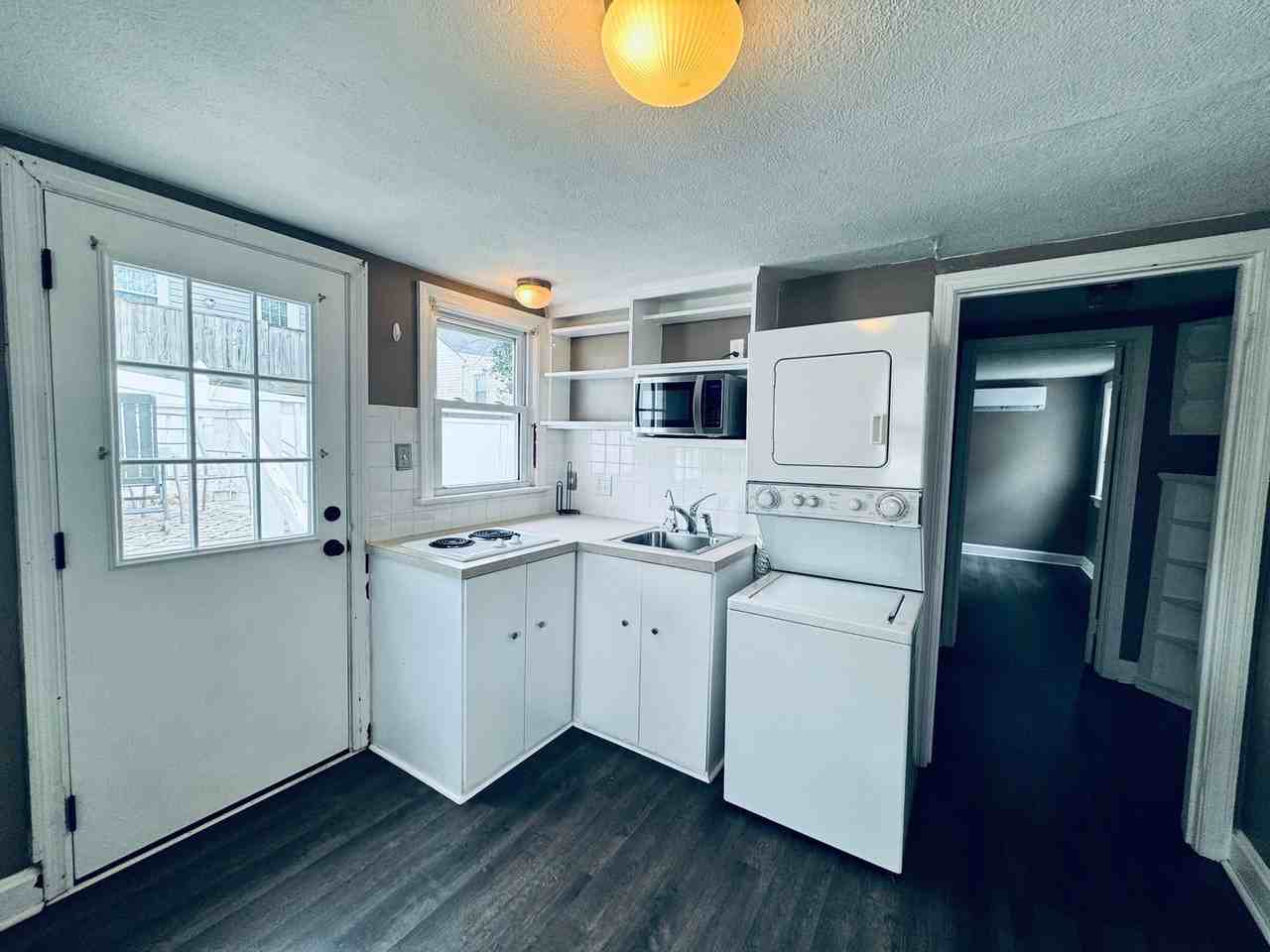 202 Macon St - Photo 3 of 14