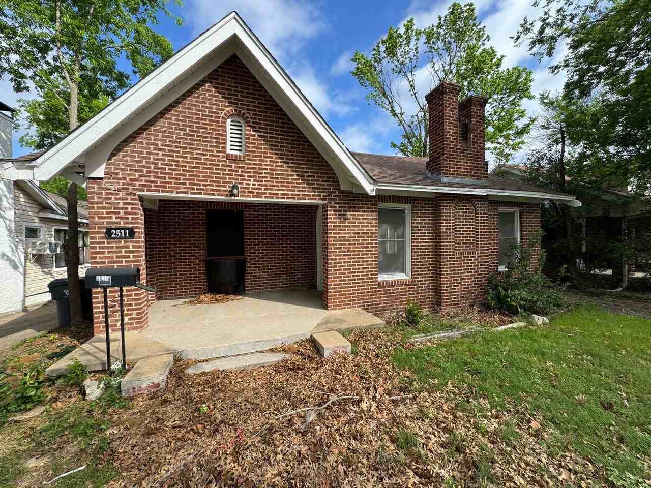 2511 Parrott Ave - Photo 2 of 18