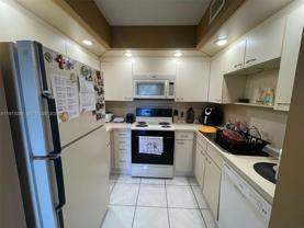 9010 Sw 125th Ave Apt 402g - Photo 1 of 1