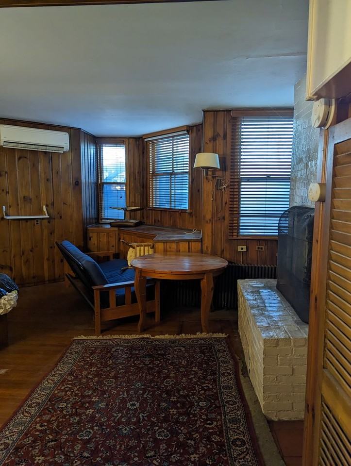 127 Bay State Road - Photo 3 of 37