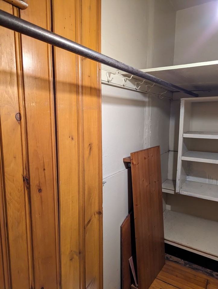 127 Bay State Road - Photo 4 of 37