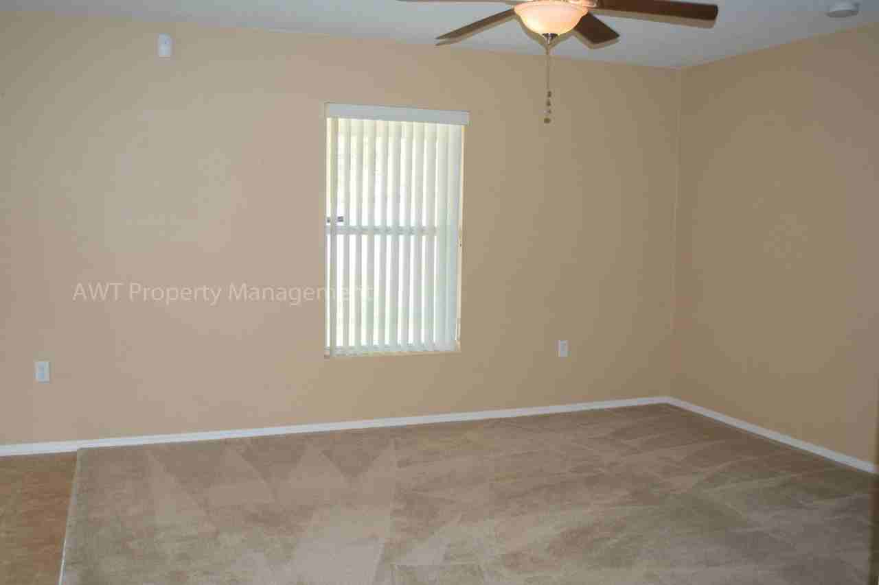 58 Pergola Pl - Photo 7 of 15