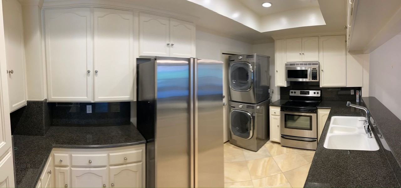 450 S Maple Dr #201 - Photo 4 of 14