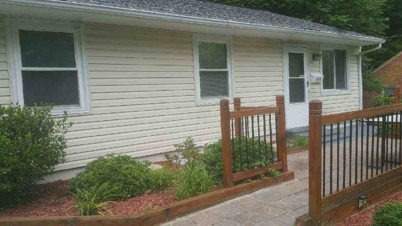 808 Idlewood Dr - Photo 2 of 14