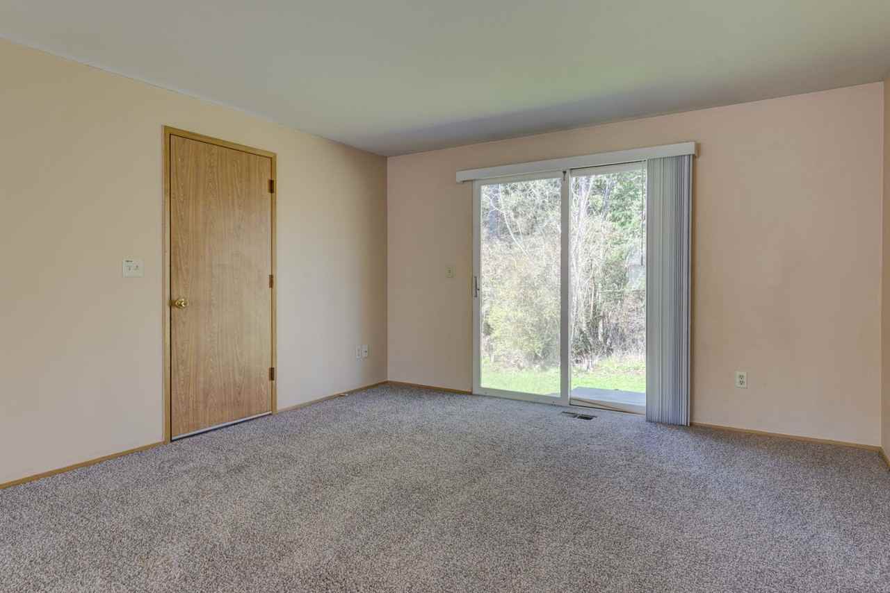 1518 Nw 9th Pl - Photo 7 of 24