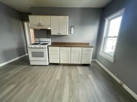 featured image of 77 Fox St