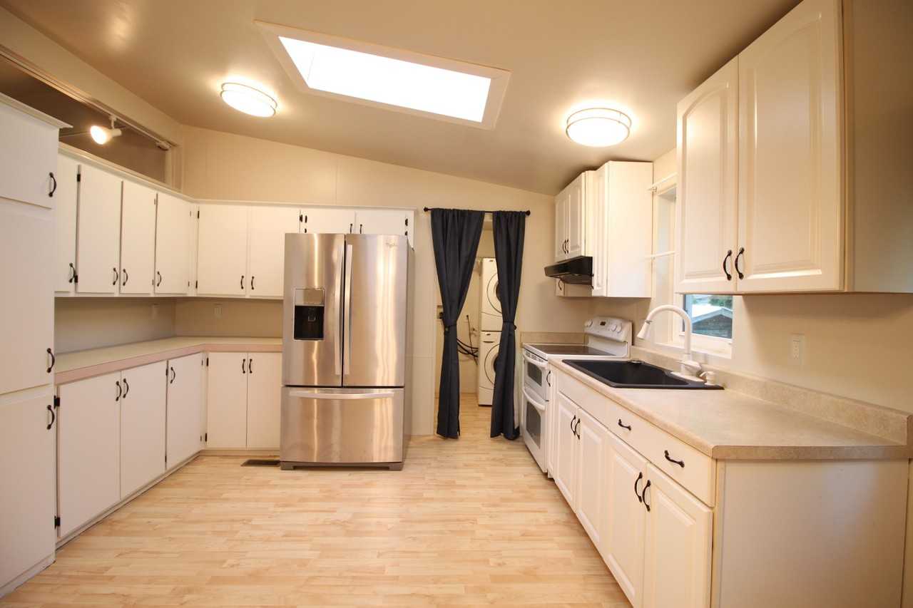 4363 Terrace Dr - Photo 7 of 16