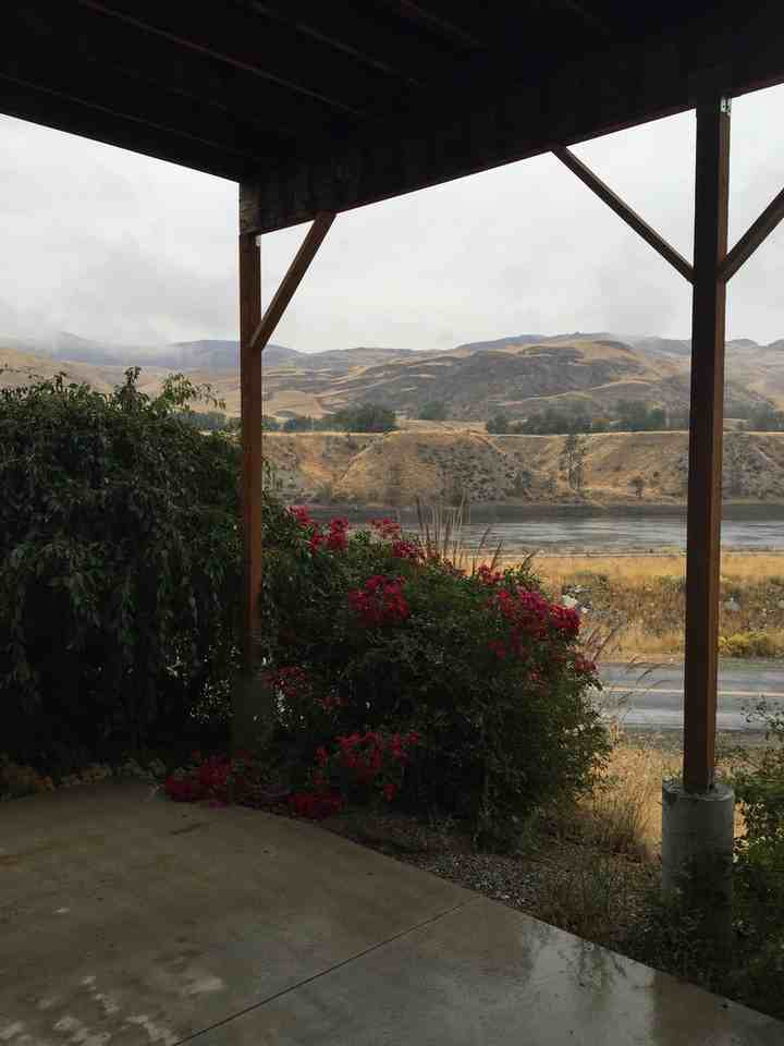 45 Riverview Dr - Photo 2 of 10