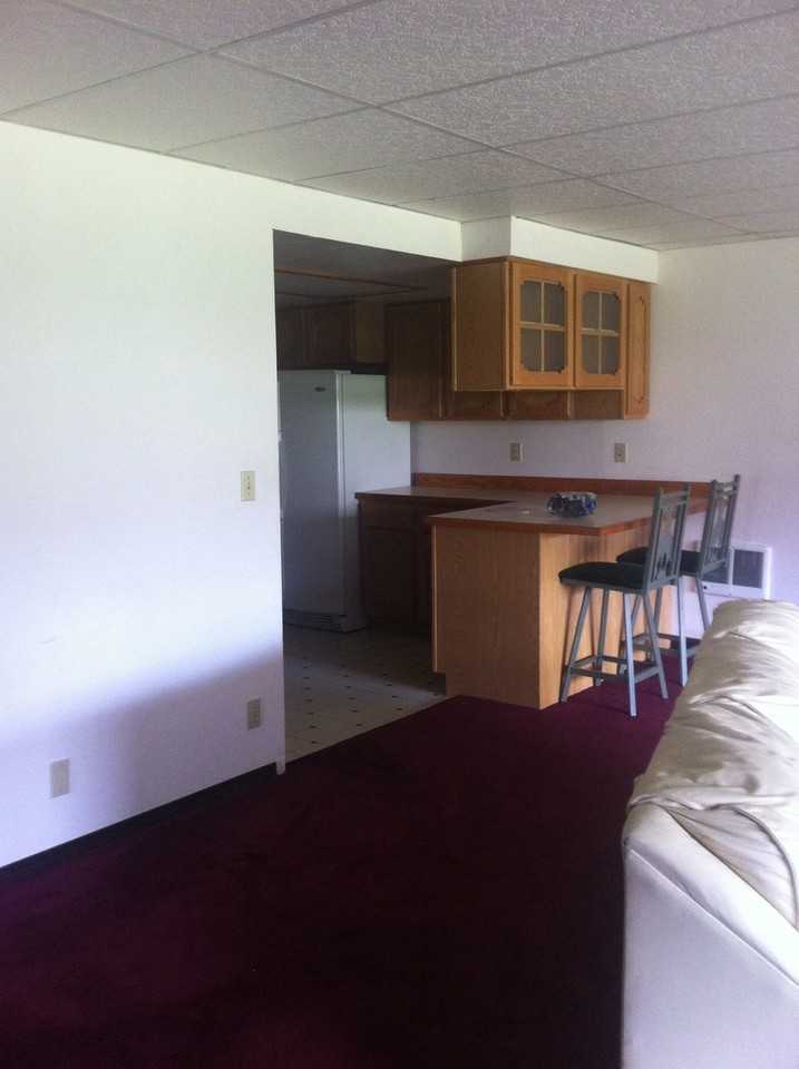 45 Riverview Dr - Photo 5 of 10