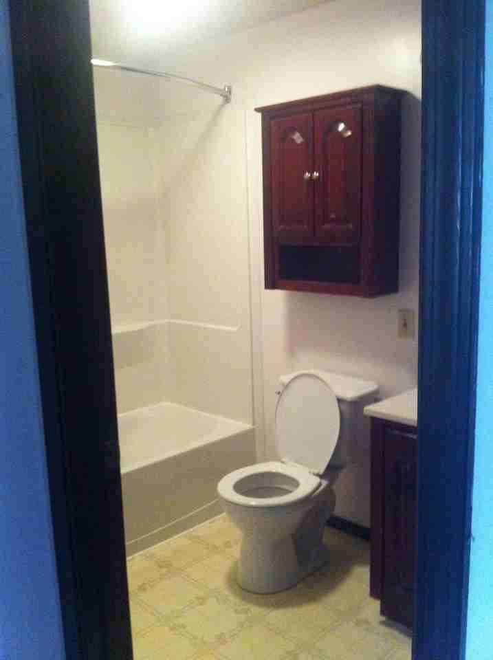 45 Riverview Dr - Photo 7 of 10