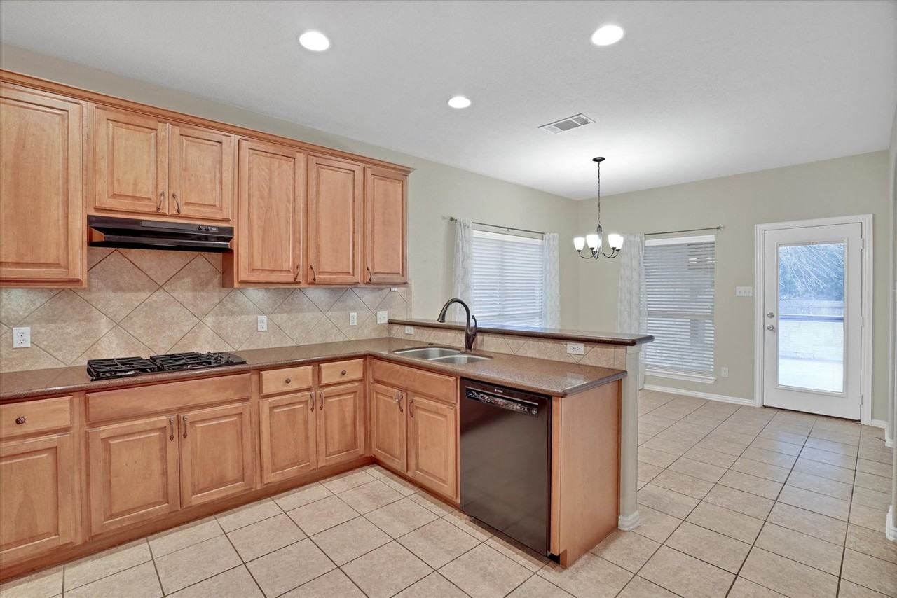 2001 Singing Hls - Photo 4 of 20