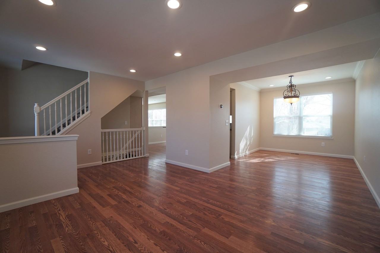 2995 Frazier Ln - Photo 4 of 29