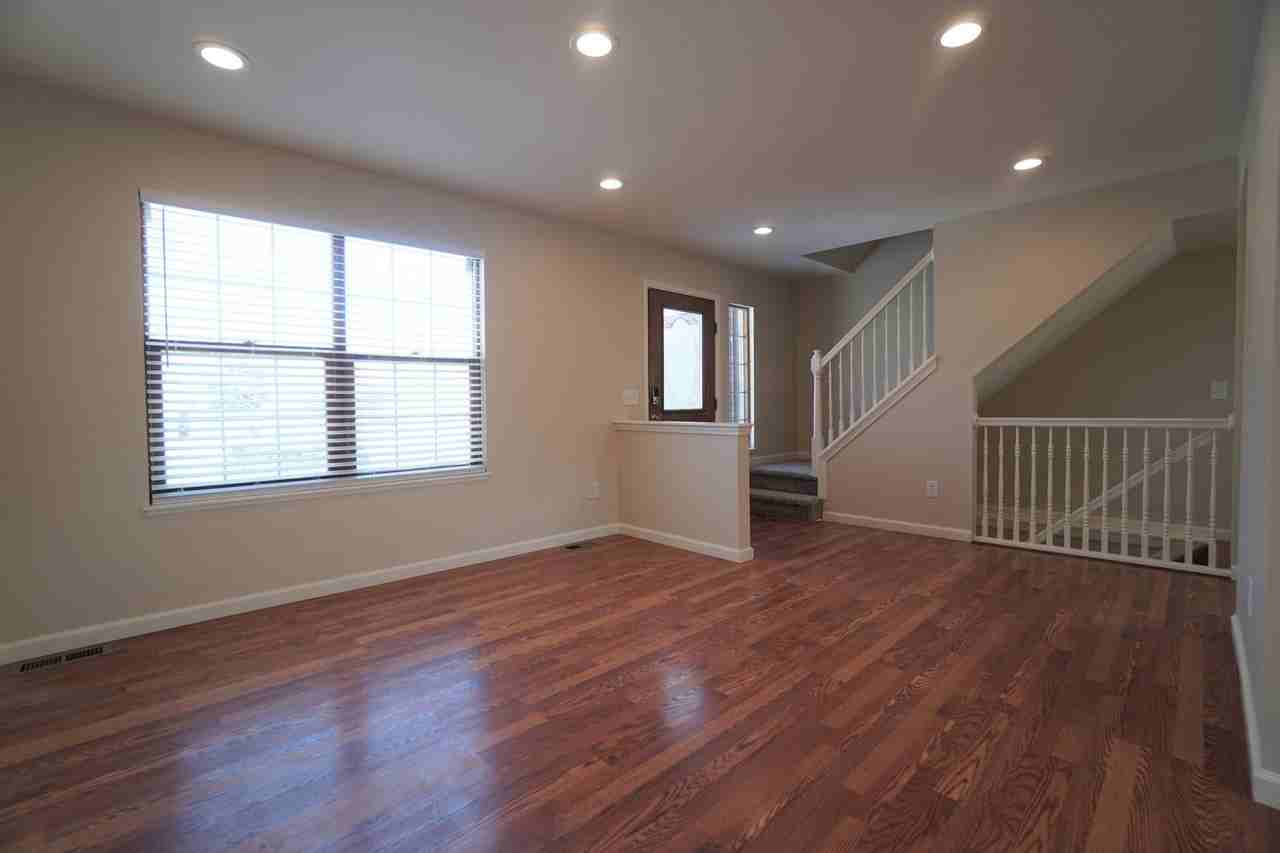 2995 Frazier Ln - Photo 5 of 29