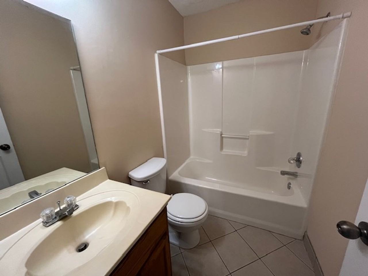 2691 Kentwood Cv - Photo 6 of 9