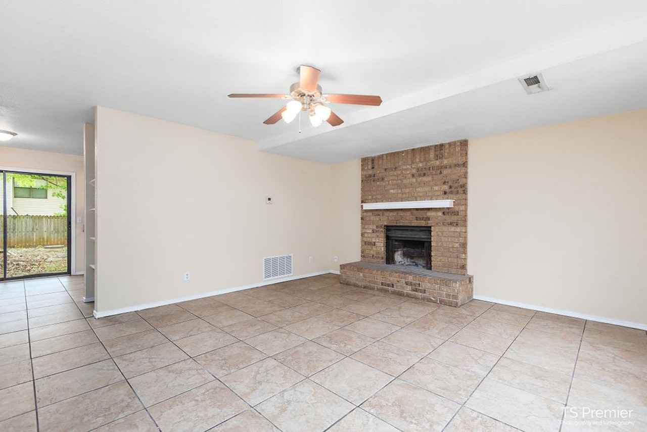 2030 N Ball Ave - Photo 5 of 14