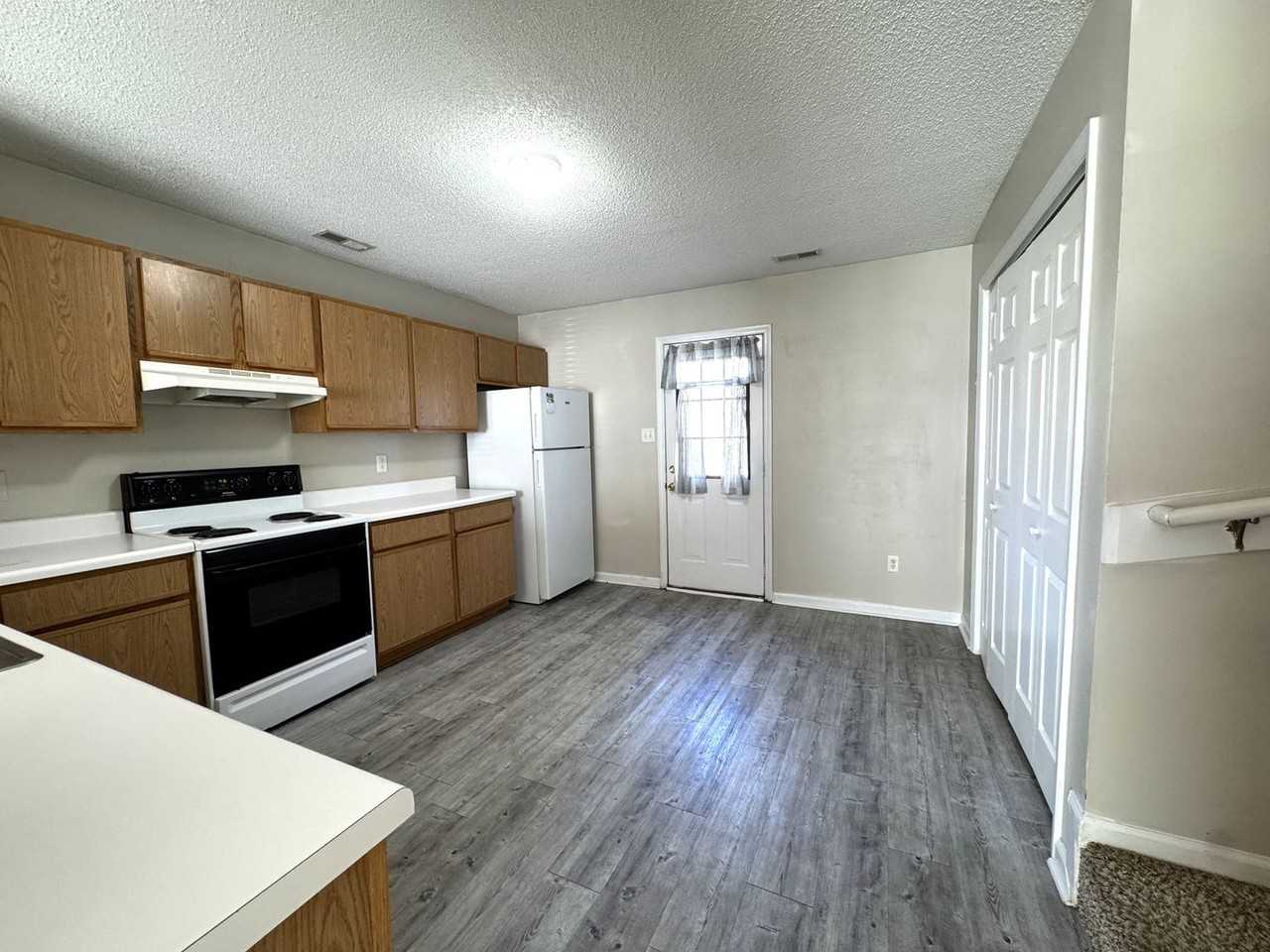 953 W Pueblo Dr - Photo 7 of 19