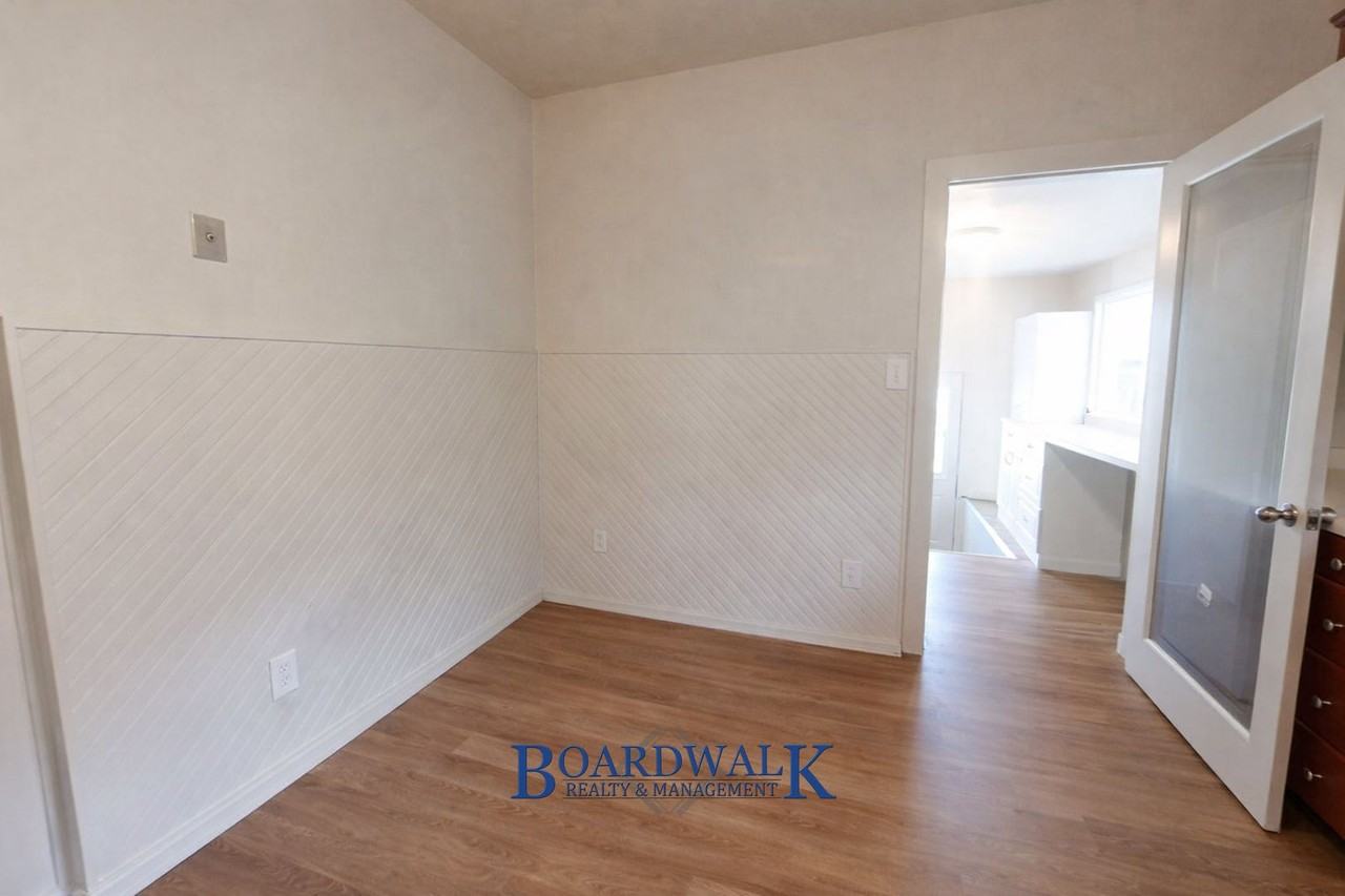 525 S 900 W - Photo 7 of 16