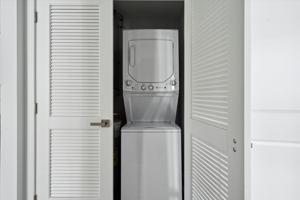 featured image of 748 N 40th St