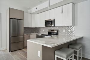 featured image of 748 N 40th St