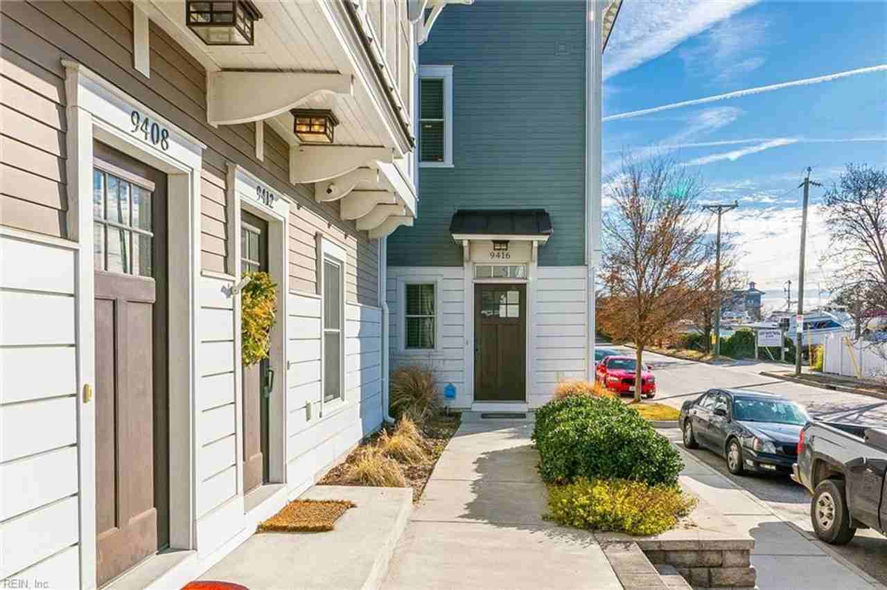 9416 26th Bay St - Photo 2 of 12