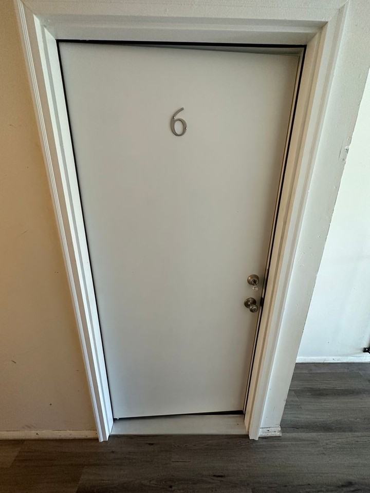 6911 W 24th Ave #6 - Photo 3 of 10