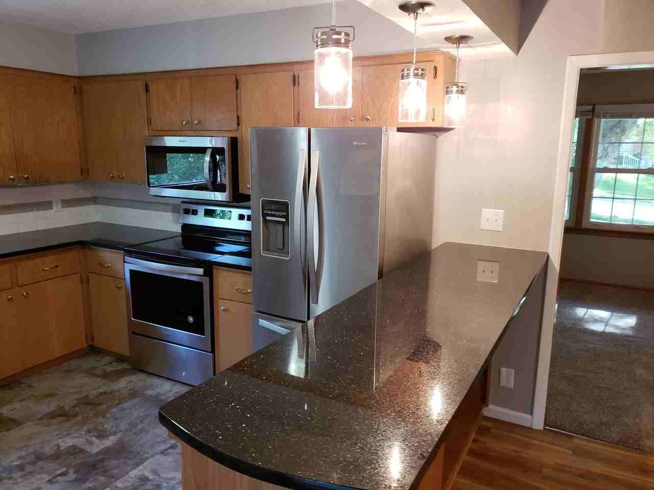 1524 N 94th St - Photo 3 of 18