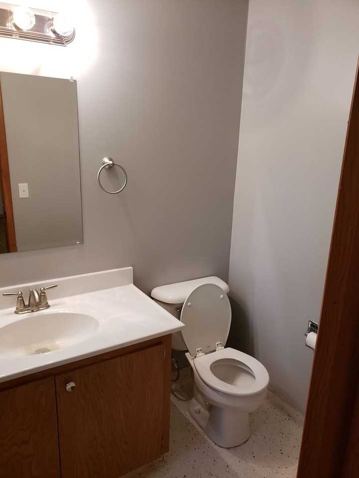 1524 N 94th St - Photo 6 of 18