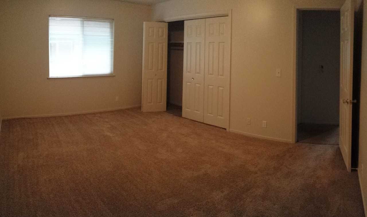 2115 Thiel Ave - Photo 5 of 13