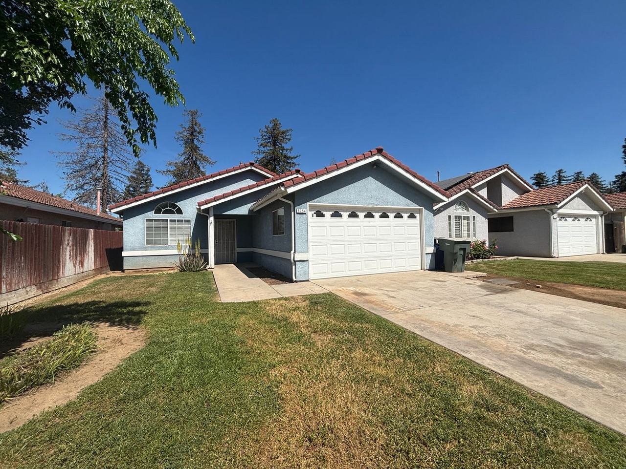 5754 W Tenaya Ave - Photo 2 of 15