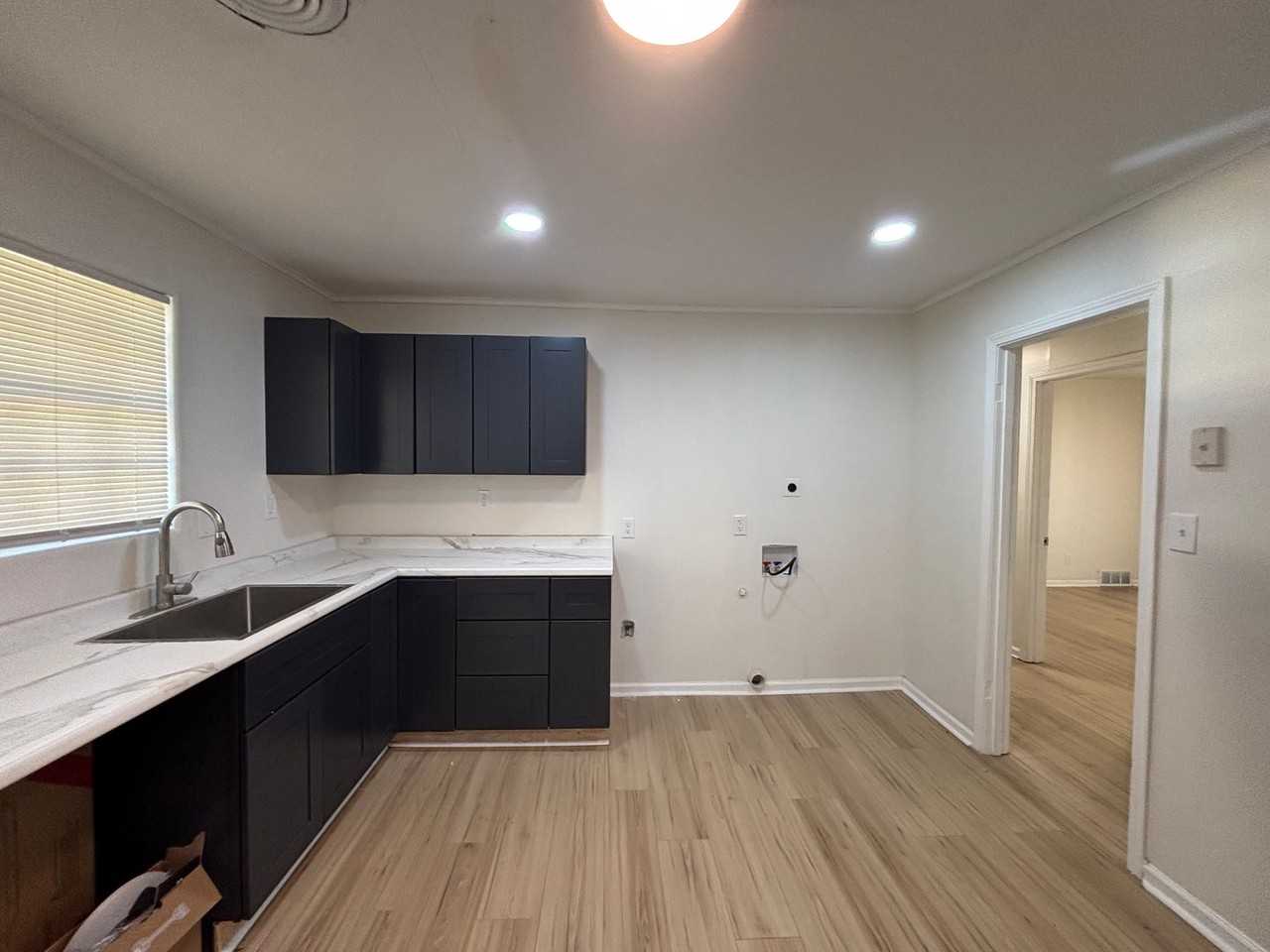 2600 Clearpark Cv - Photo 2 of 13