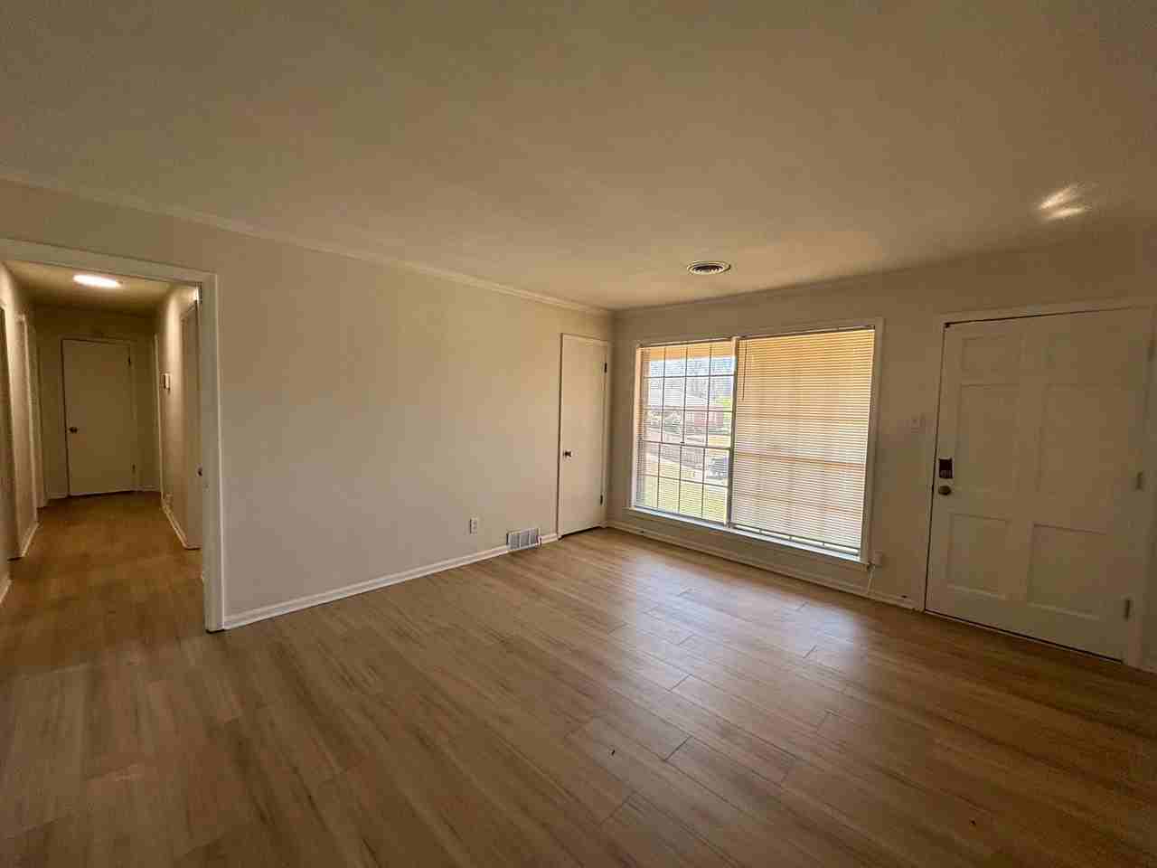 2600 Clearpark Cv - Photo 4 of 13