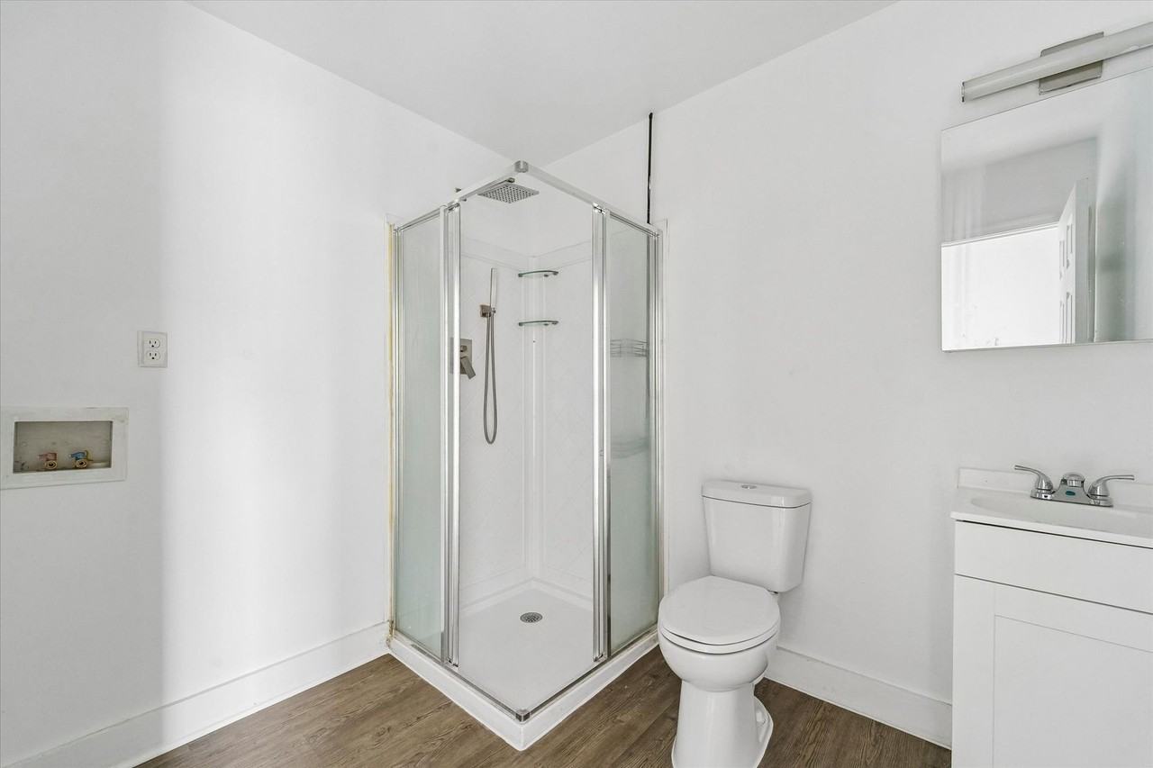 3337 Argyle St - Photo 3 of 13