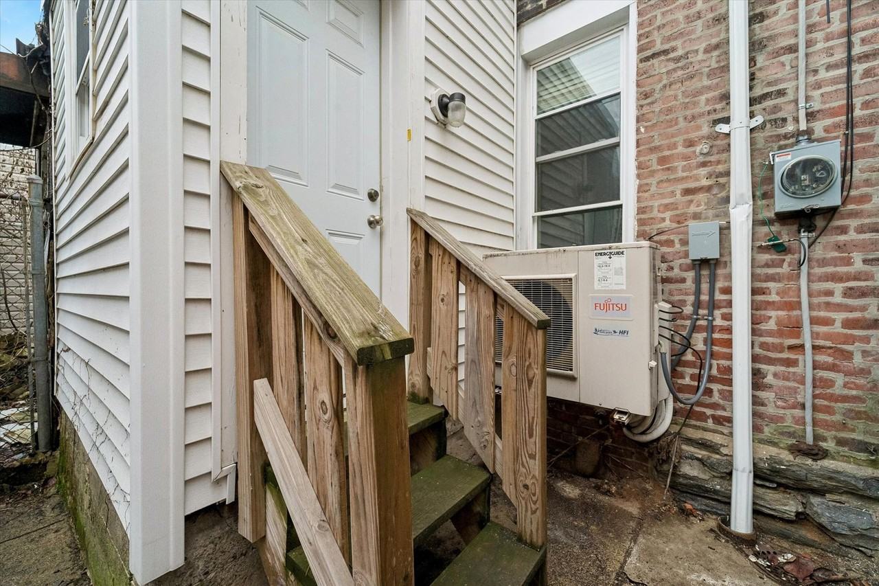 3337 Argyle St - Photo 5 of 13