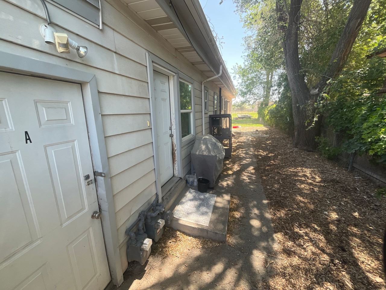 1587 W 12800 S - Photo 3 of 12