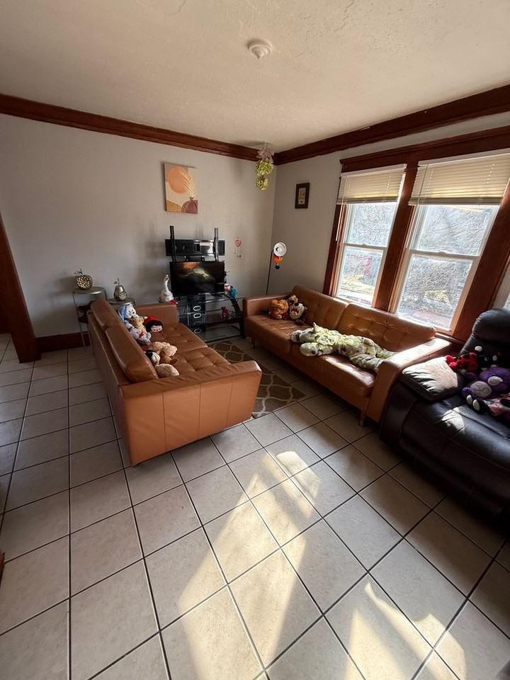 3600 N Vel R Phillips Ave - Photo 6 of 11
