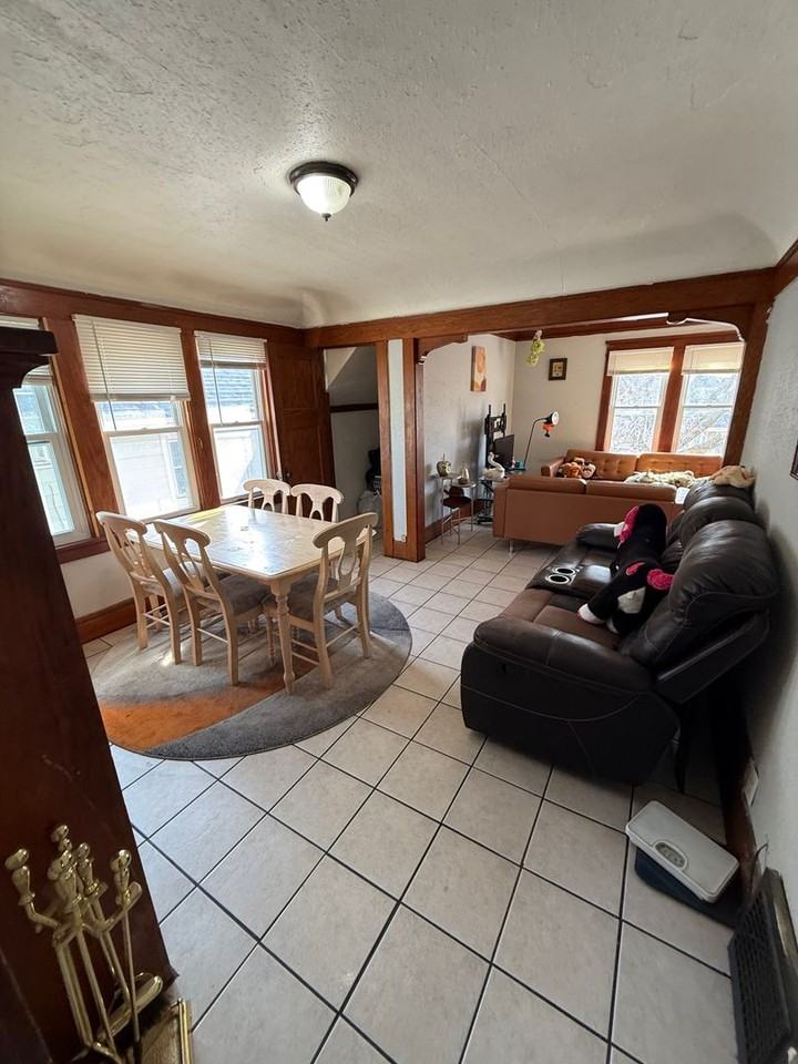 3600 N Vel R Phillips Ave - Photo 7 of 11