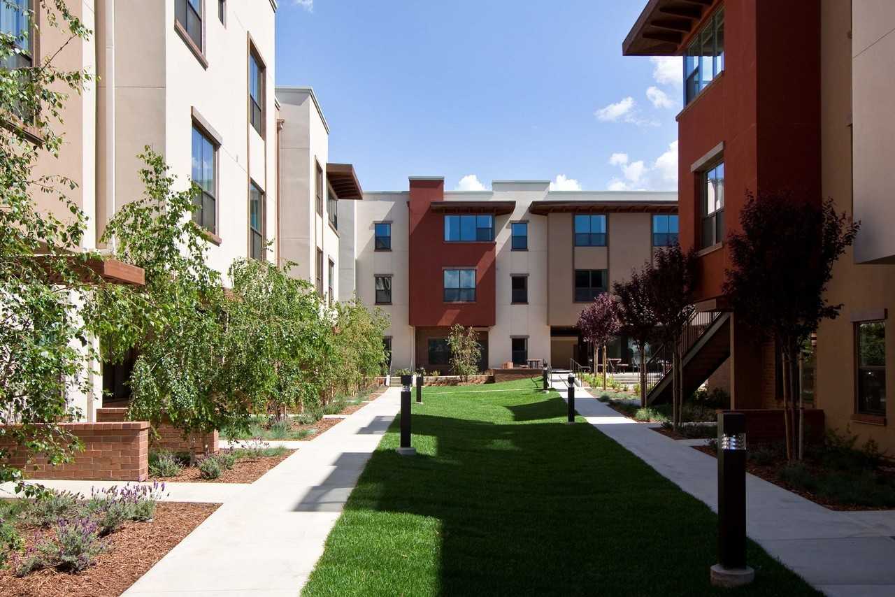 Autumn Terrace Apartments - Photo 3 of 4