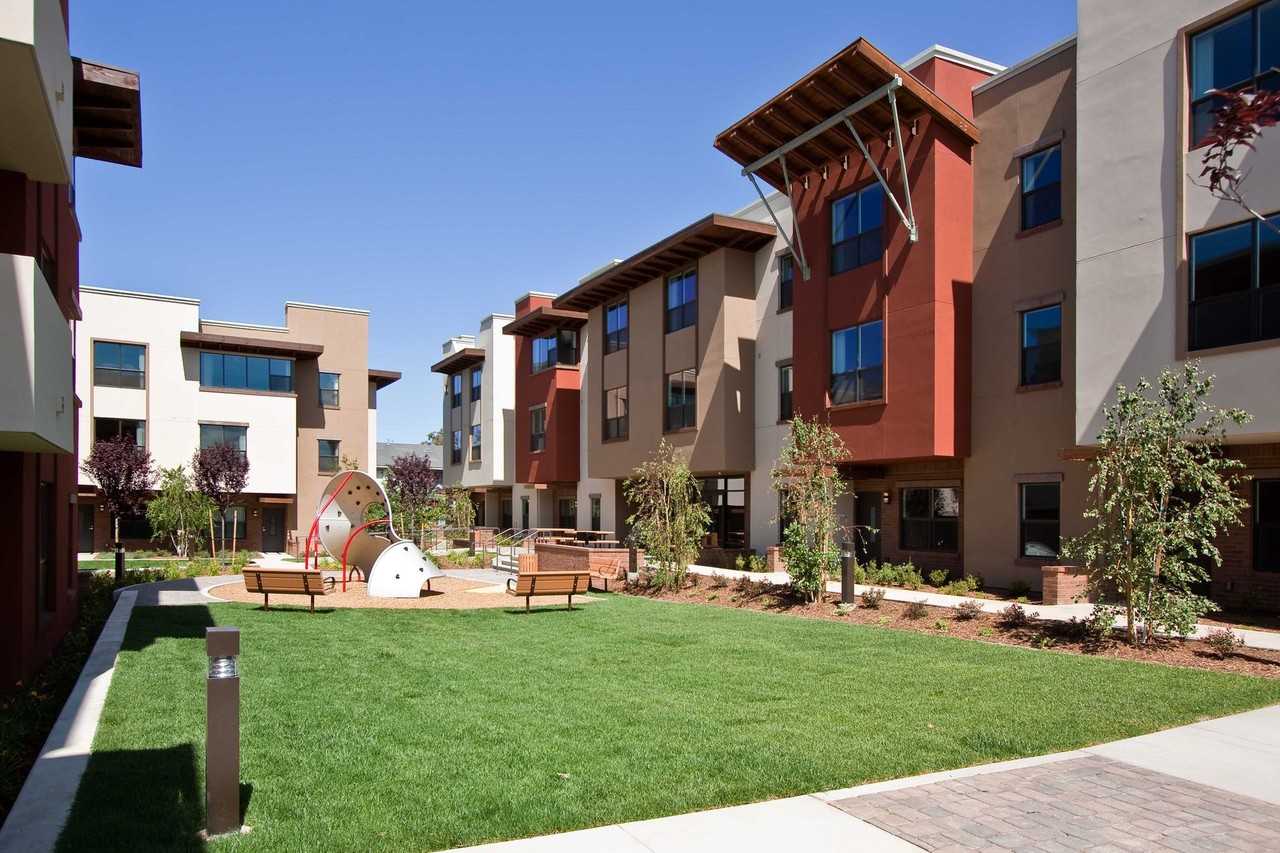 Autumn Terrace Apartments - Photo 4 of 4