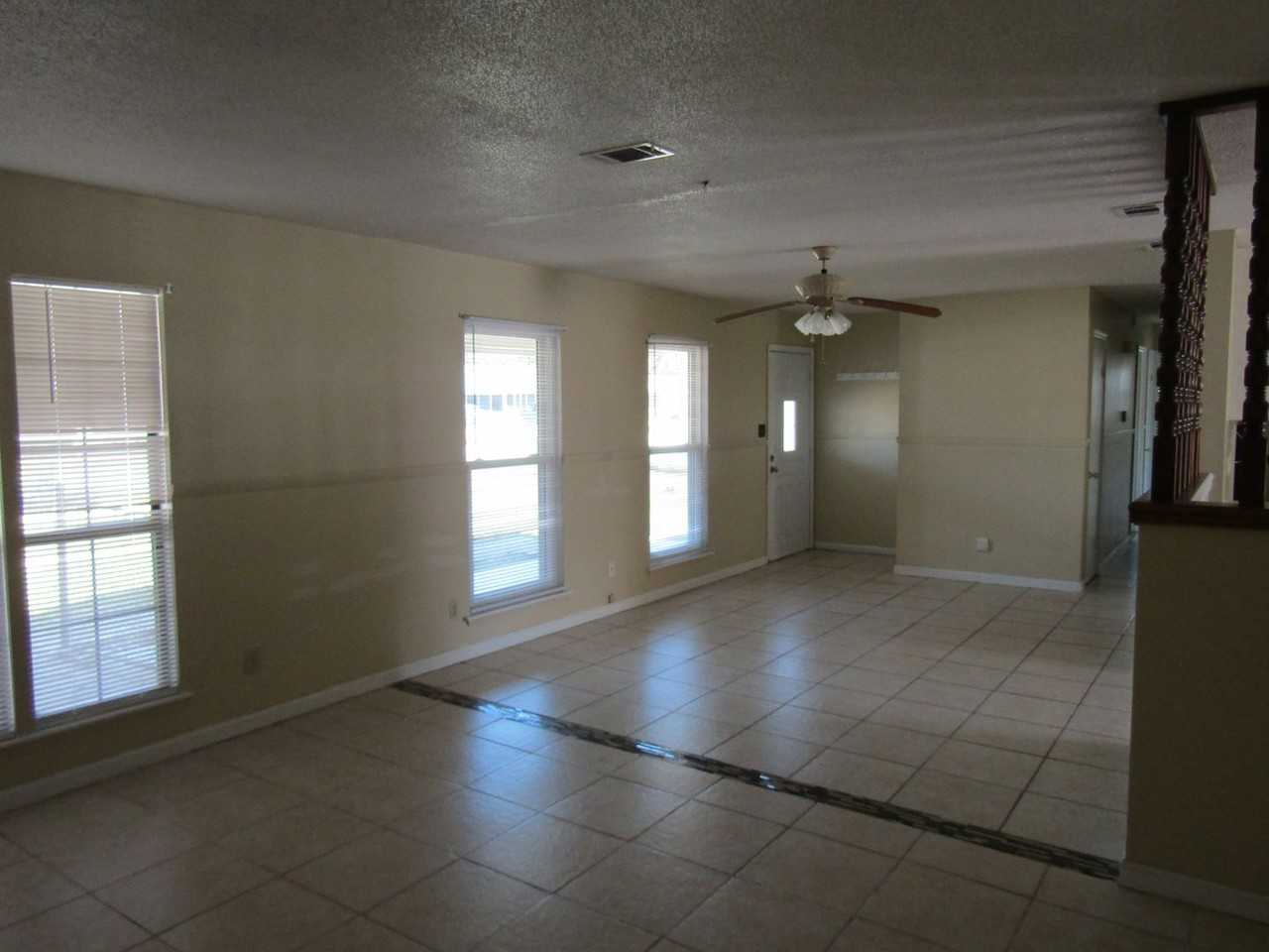 608 Palmetto St - Photo 6 of 26