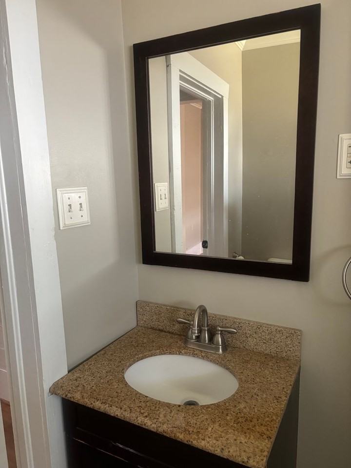 2063 Chesnee Hwy - Photo 4 of 15