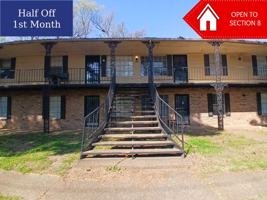 featured image of 2789 Beverly Hills Rd #8