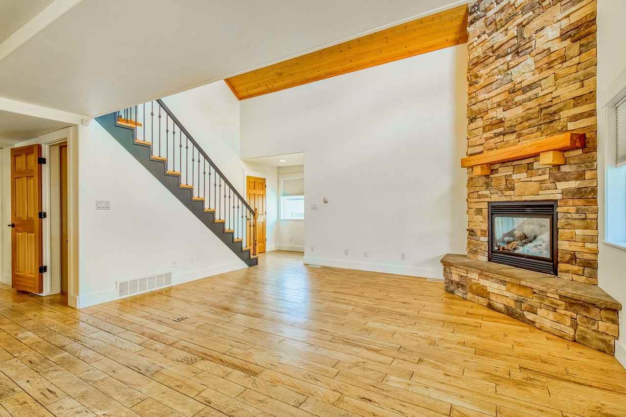 4115 E 4325 N - Photo 6 of 19